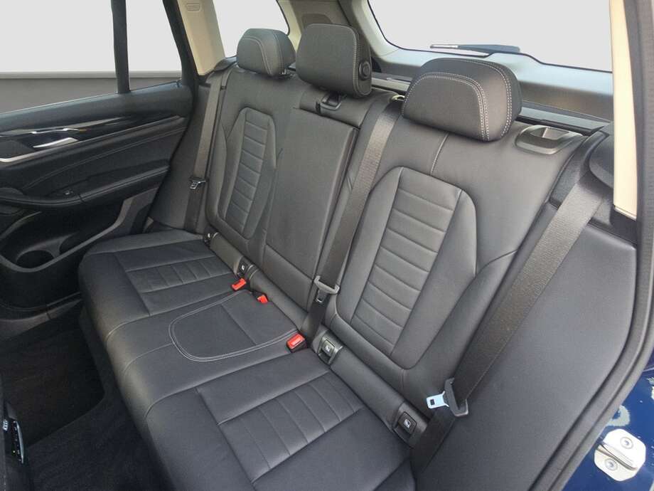BMW X3 (Bild 14/19)