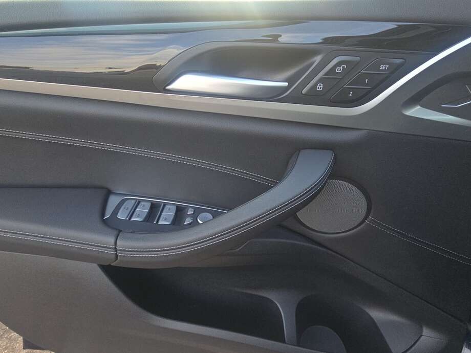 BMW X3 (Bild 16/19)
