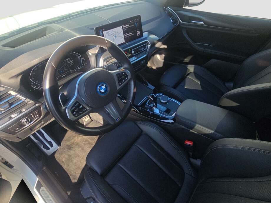 BMW X3 (Bild 10/19)