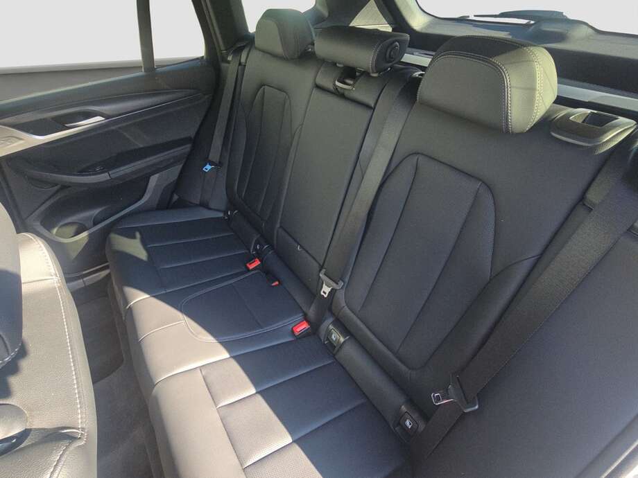 BMW X3 (Bild 14/19)
