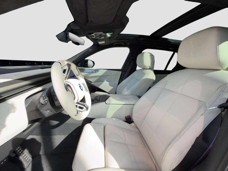 BMW X5 (Bild 10/17)