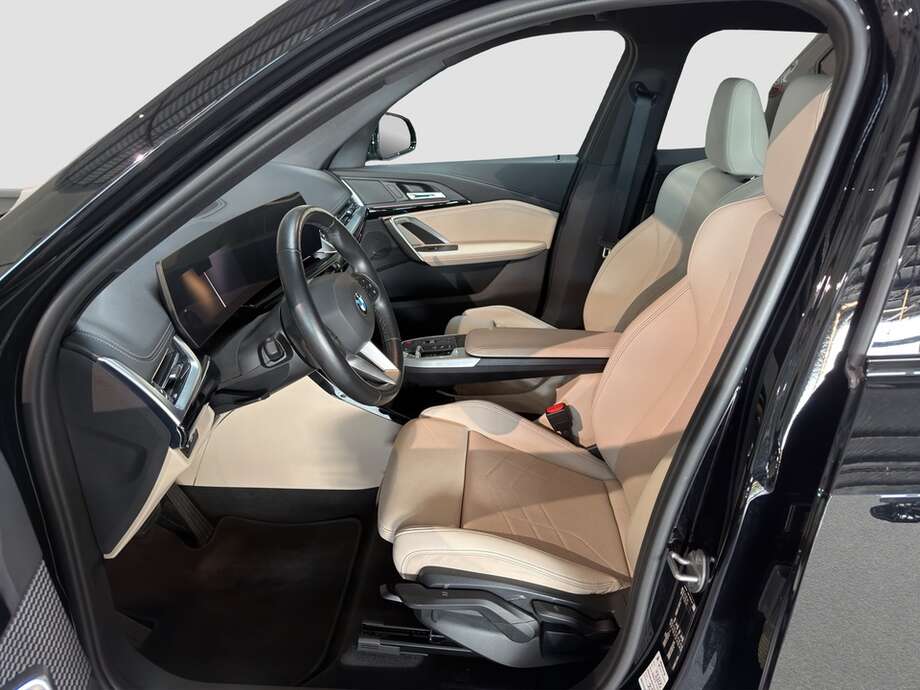 BMW X1 (Bild 11/16)