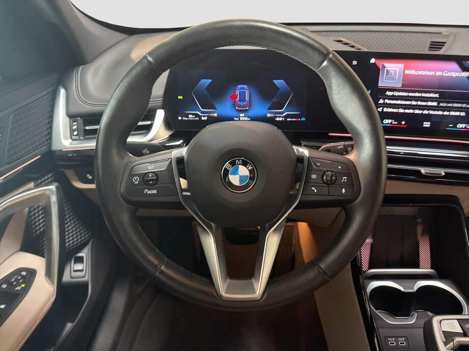 BMW X1 (Bild 13/16)