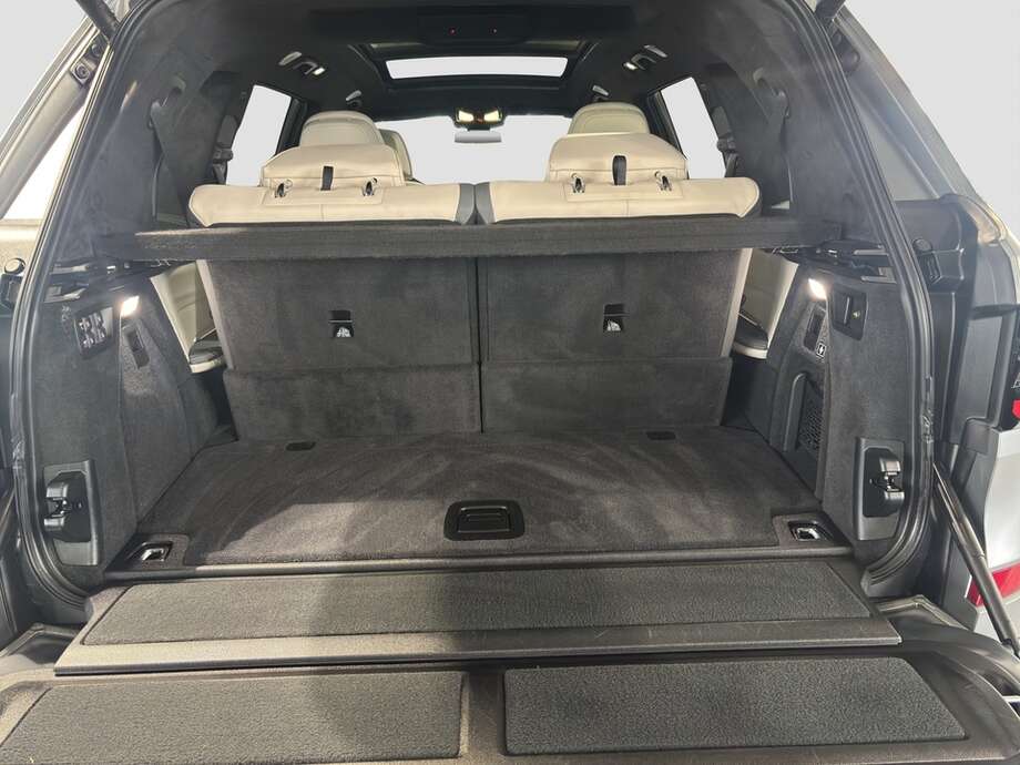 BMW X7 M60 (Bild 16/22)