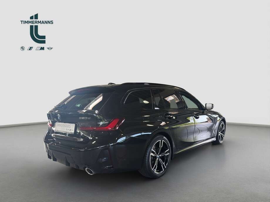 BMW 320 (Bild 6/18)