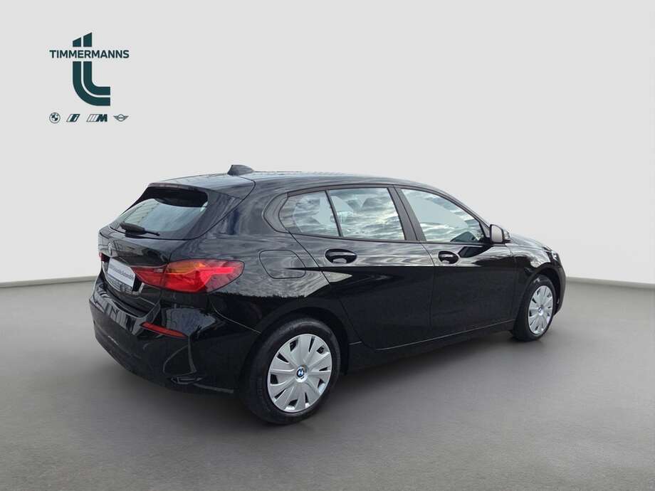 BMW 116 (Bild 6/19)