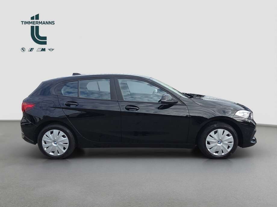 BMW 116 (Bild 7/19)