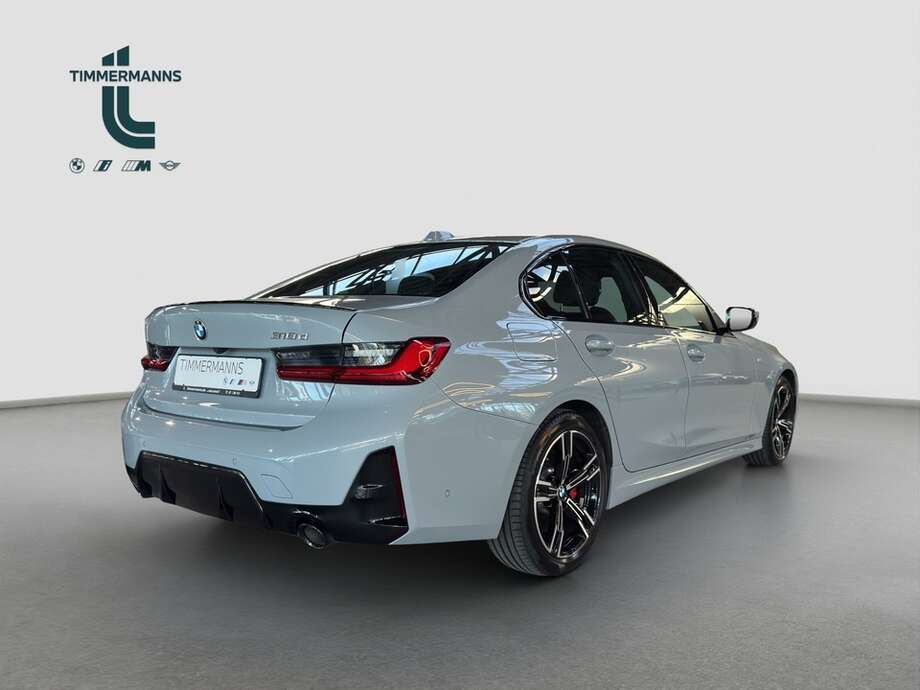 BMW 318 (Bild 6/23)