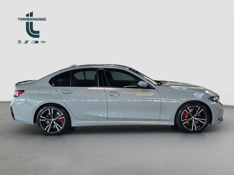 BMW 318 (Bild 7/23)