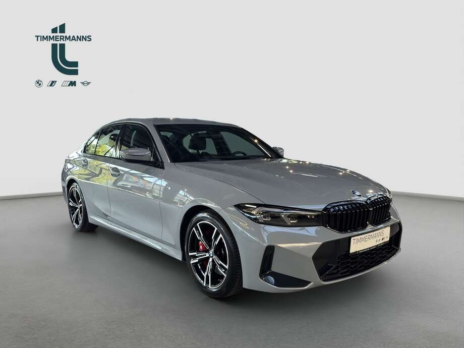 BMW 318 (Bild 8/23)