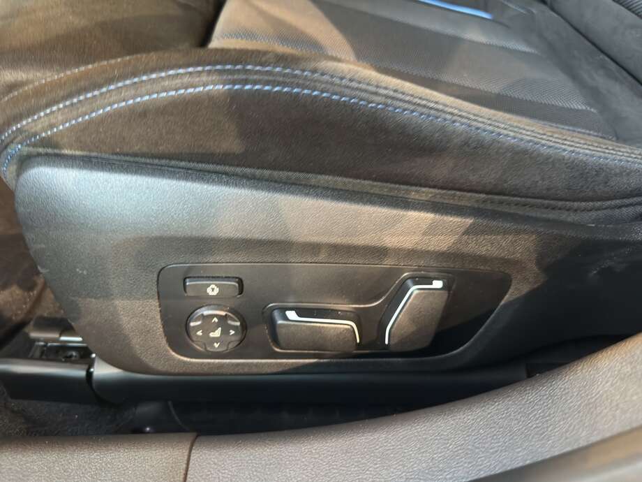 BMW 318 (Bild 17/23)