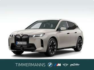BMW iX (Bild 1/6)