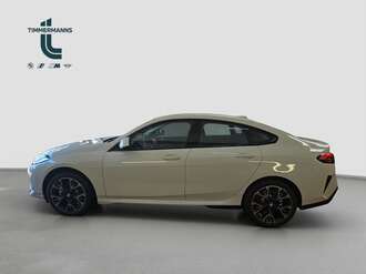 BMW 216 (Bild 2/16)