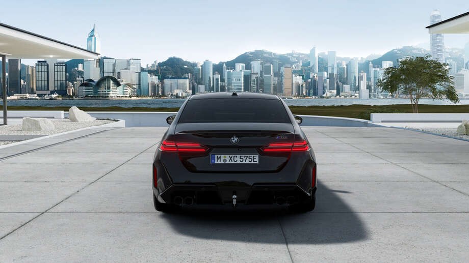 BMW M5 (Bild 4/6)