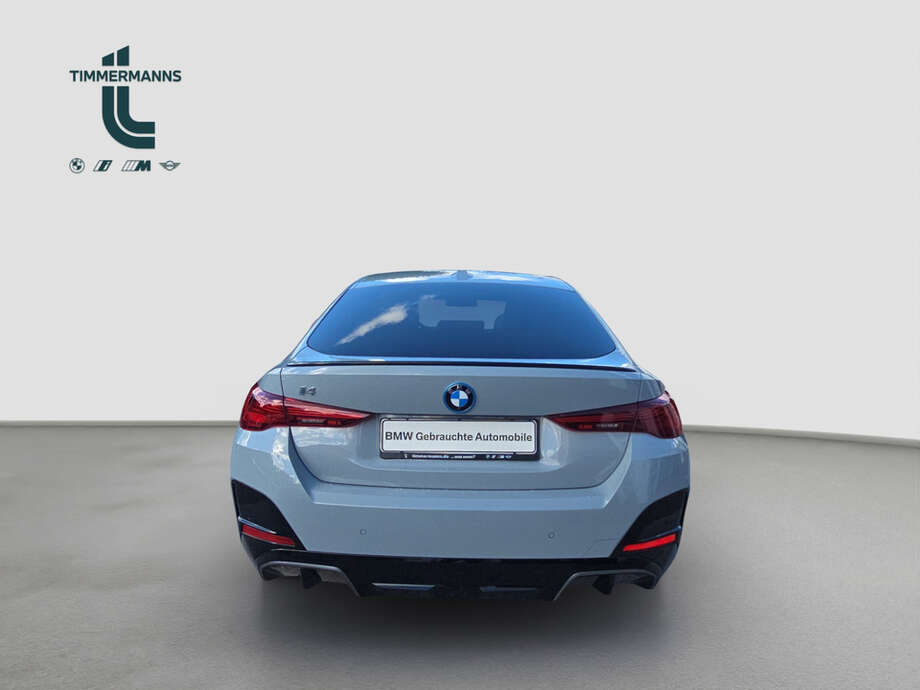 BMW i4 (Bild 4/19)