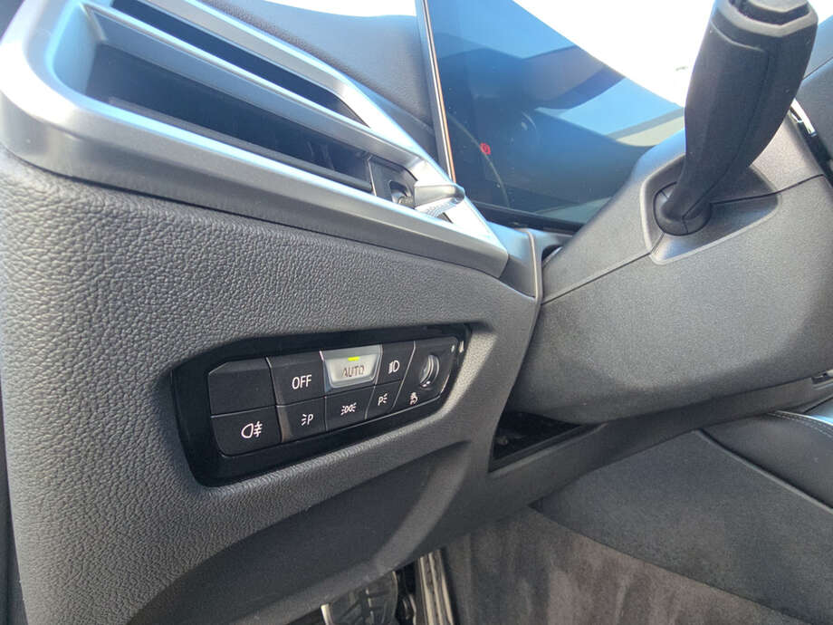 BMW i4 (Bild 17/19)